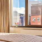 Numa Scheveningen Aparthotel 3*